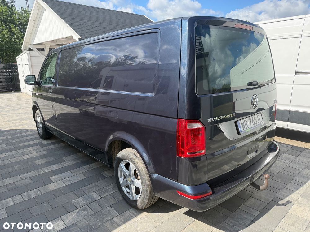 Volkswagen Transporter - 2