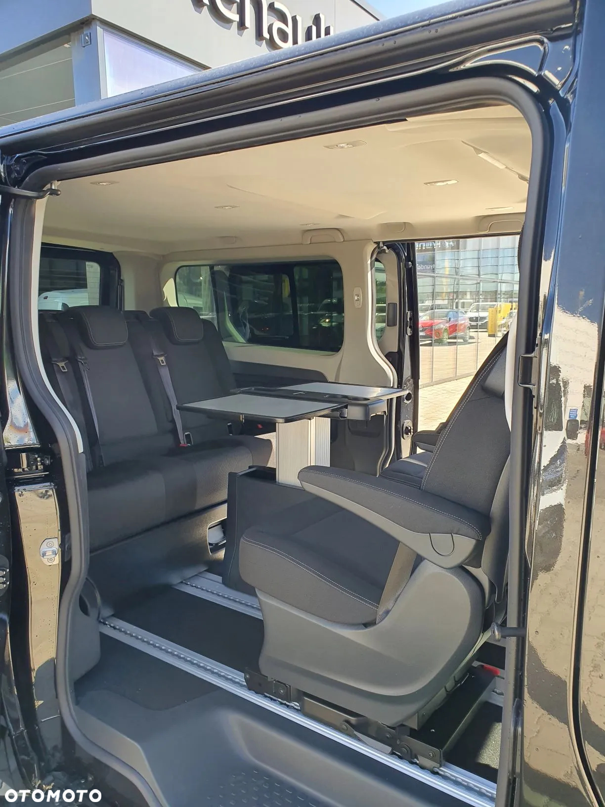 Renault Trafic Grand SpaceClass 2.0 dCi - 11