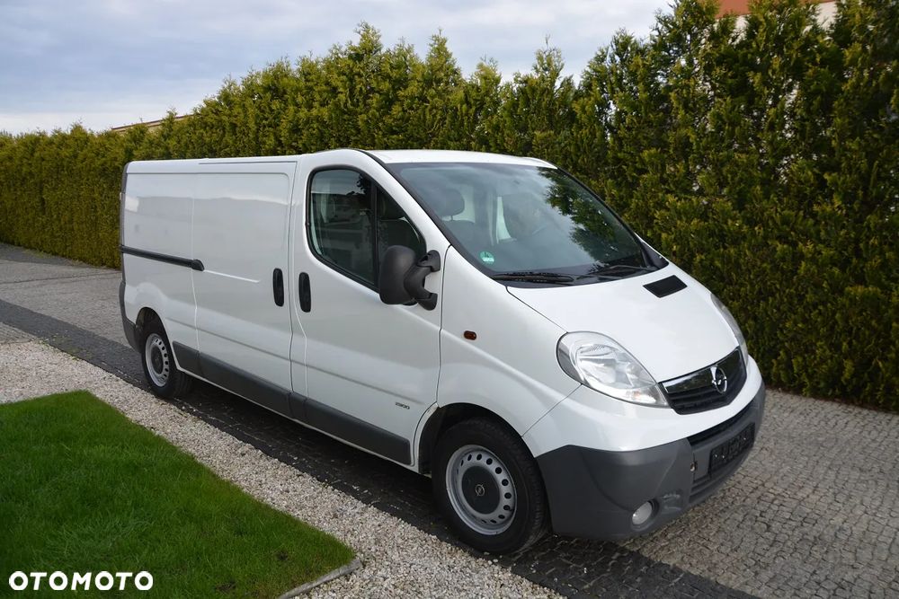 Opel Vivaro - 5