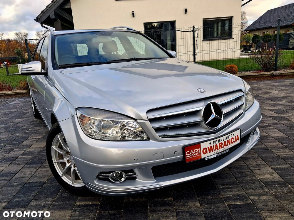 Mercedes-Benz Klasa C 180 CGI Automatik BlueEFFICIENCY Elegance - 21