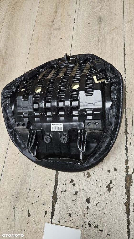 Siedzenie kierowcy Honda Rebel CMX 1100  77100-MLA-A000 - 11