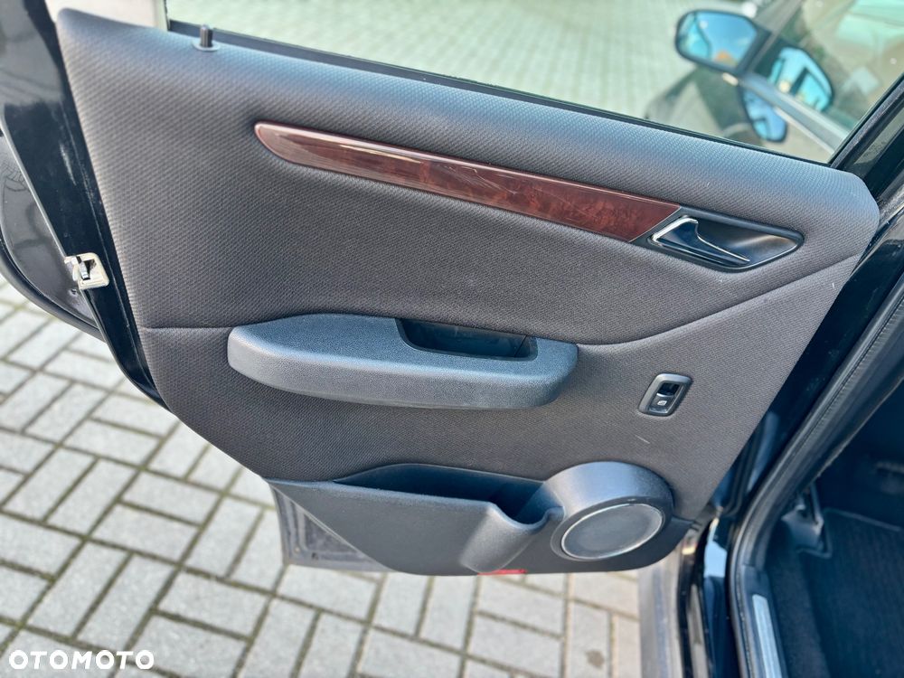 Mercedes-Benz Klasa A 180 CDI - 12