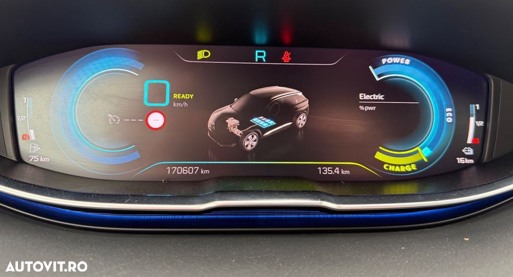 Peugeot 3008 Hybrid 225 e-EAT8 GT Pack - 23