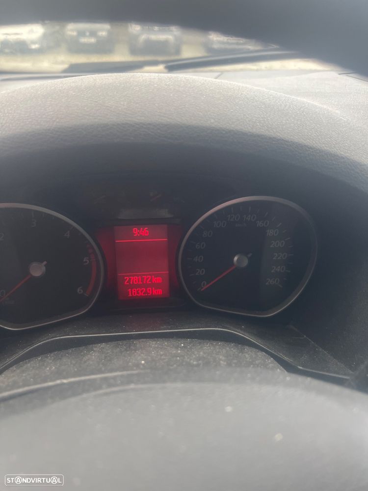 Ford S-Max 1.8 TDCi Titanium 7L - 11