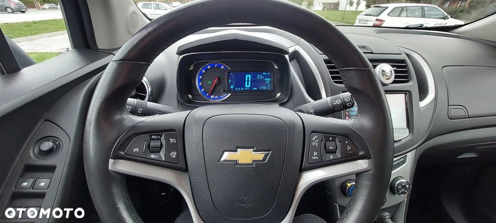 Chevrolet Trax 1.6 LT - 18