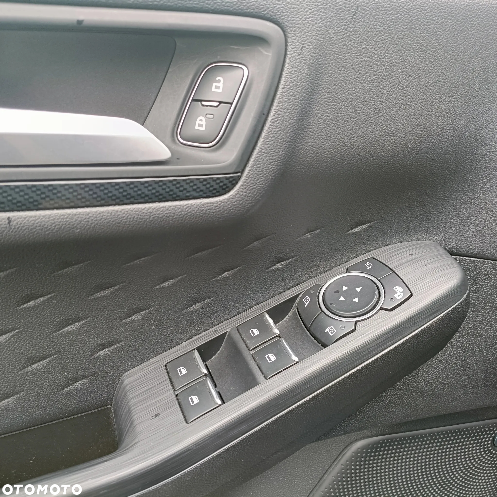 Ford Kuga 2.5P PHEV FWD ST-Line X - 16