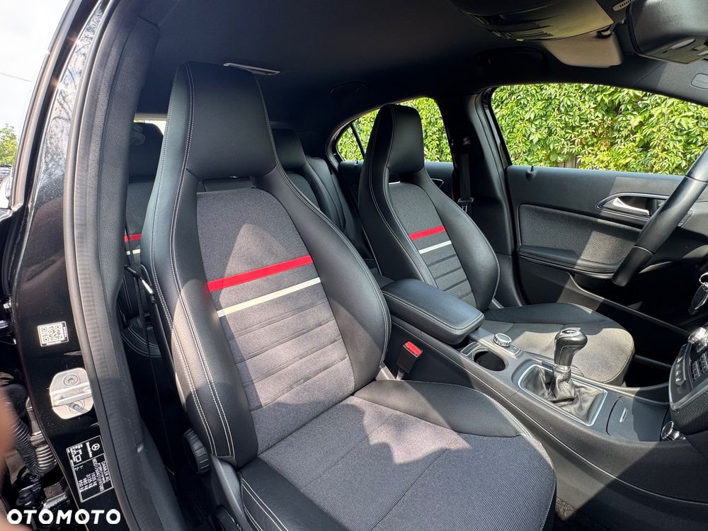 Mercedes-Benz Klasa A 180 BlueEfficiency Edition Style - 13