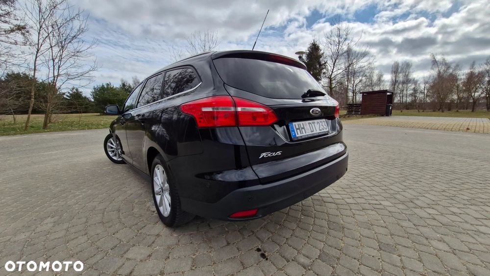 Ford Focus 1.0 EcoBoost Titanium - 5