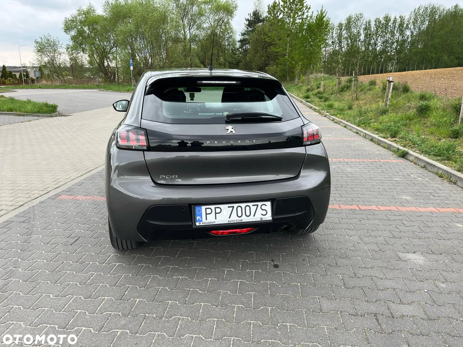 Peugeot 208 1.2 PureTech Allure S&S - 3