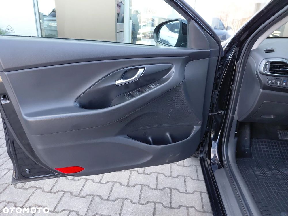 Hyundai i30 1.0 T-GDI Modern DCT - 9