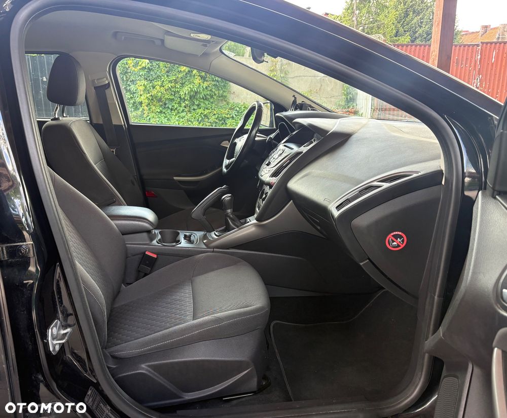 Ford Focus - 8