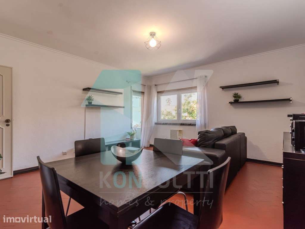 Apartamento T1 c/varanda junto à Praia de Santo Amaro de Oeiras - Grande imagem: 3/20