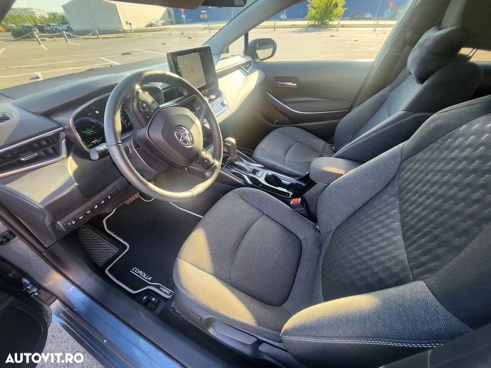 Toyota Corolla - 6
