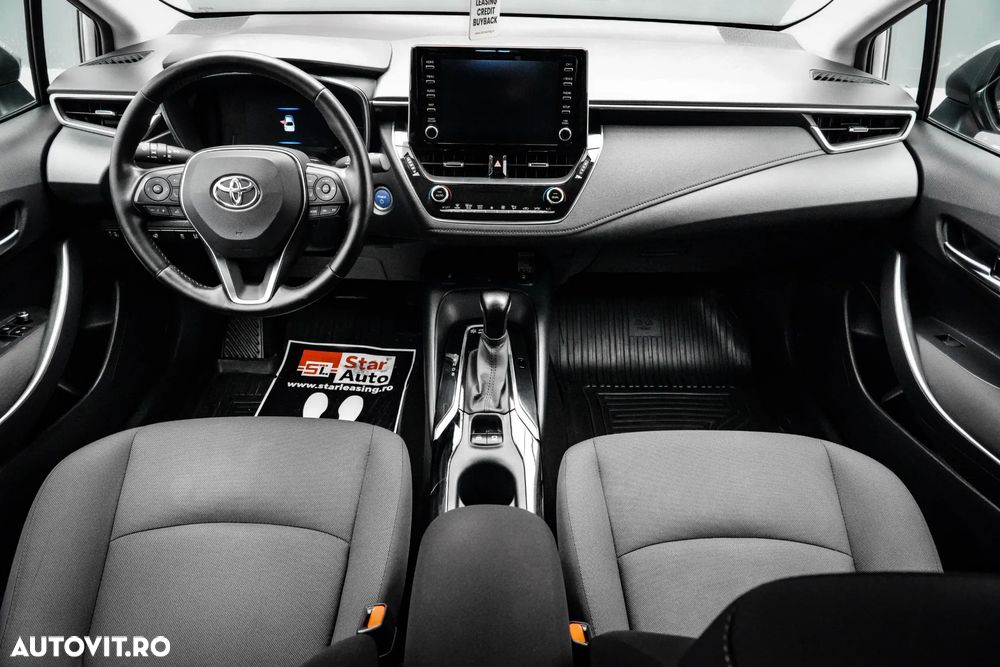Toyota Corolla 1.8 HSD Dynamic - 8
