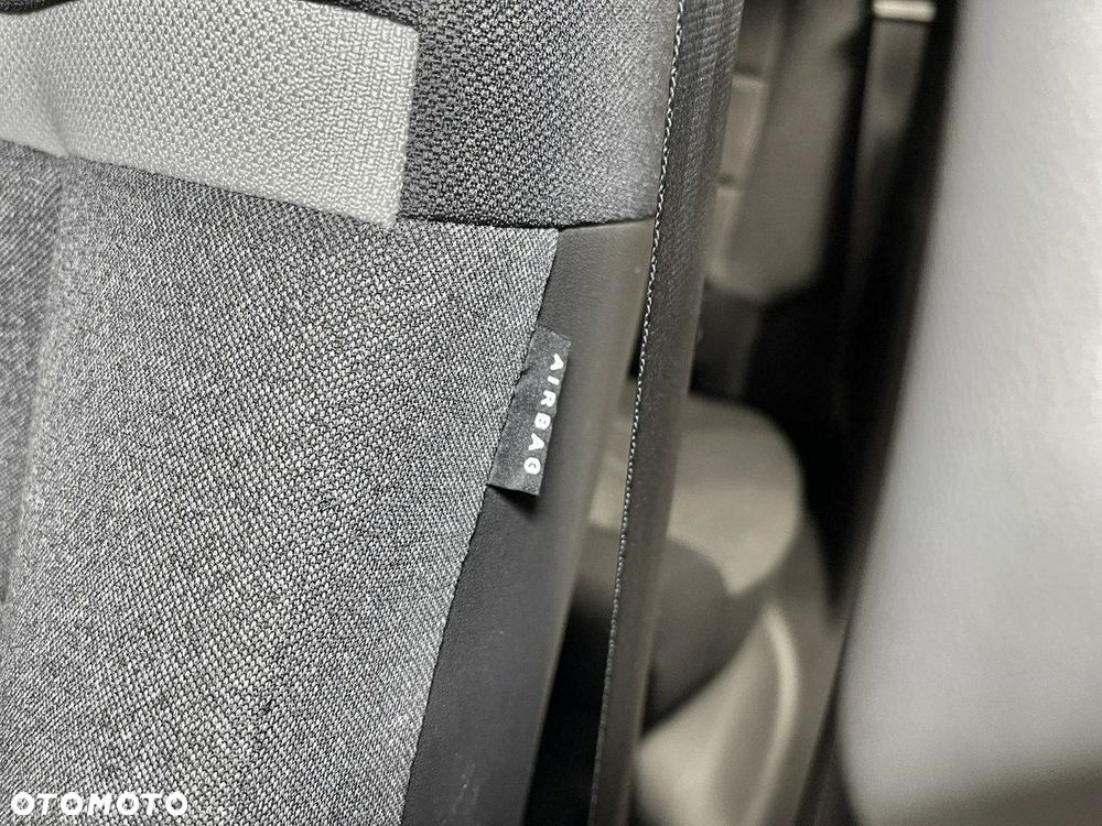 Citroën C4 Cactus BlueHDi 100 Stop&Start Shine Edition - 17