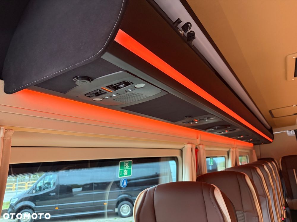 Mercedes-Benz Sprinter 519 - 28