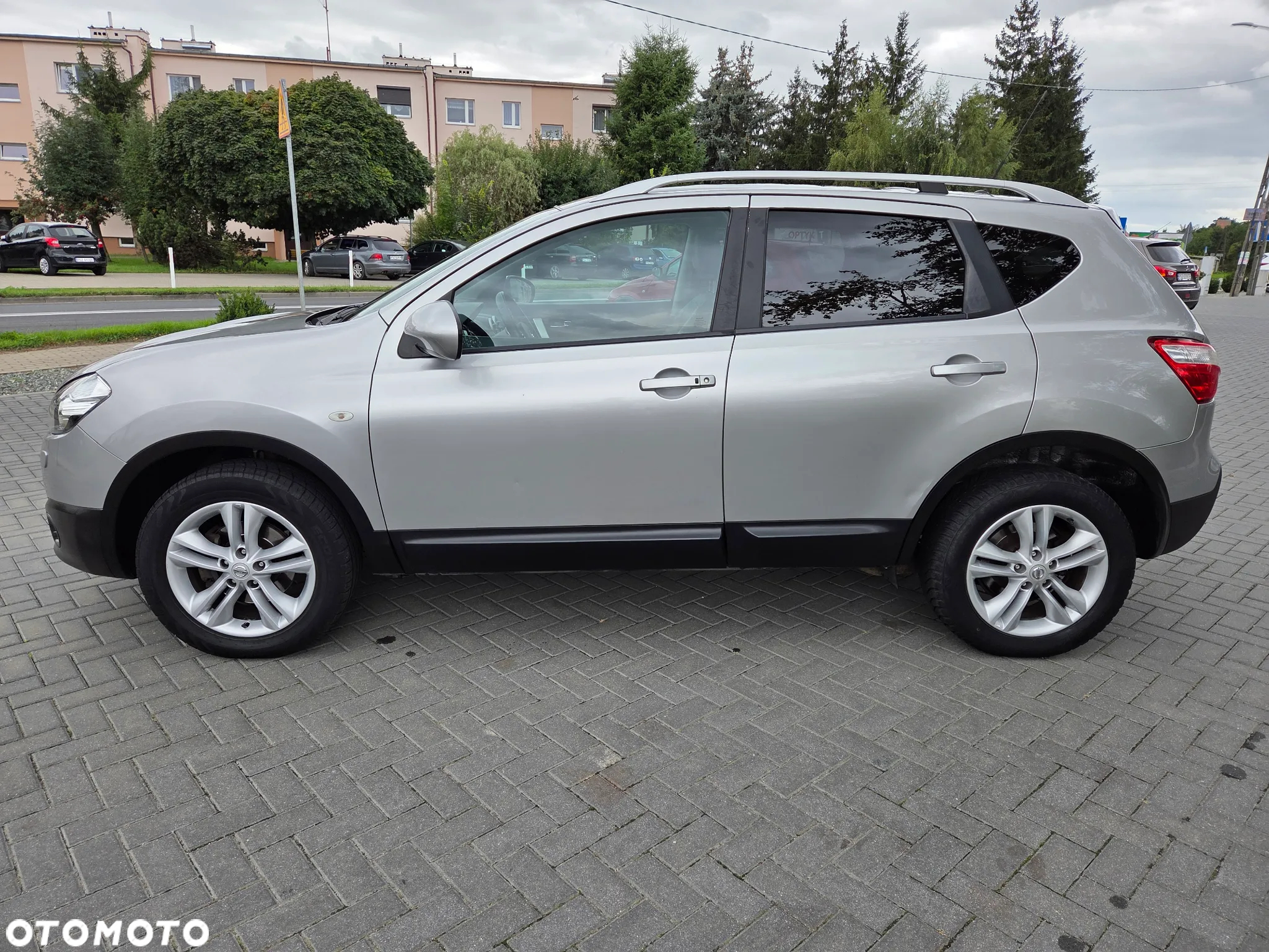 Nissan Qashqai 2.0 tekna - 9