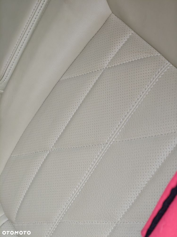 Infiniti QX70 5.0 S Premium - 28