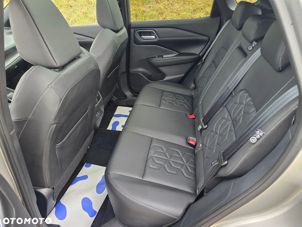 Nissan Qashqai 1.3 DIG-T MHEV Xtronic Tekna - 13