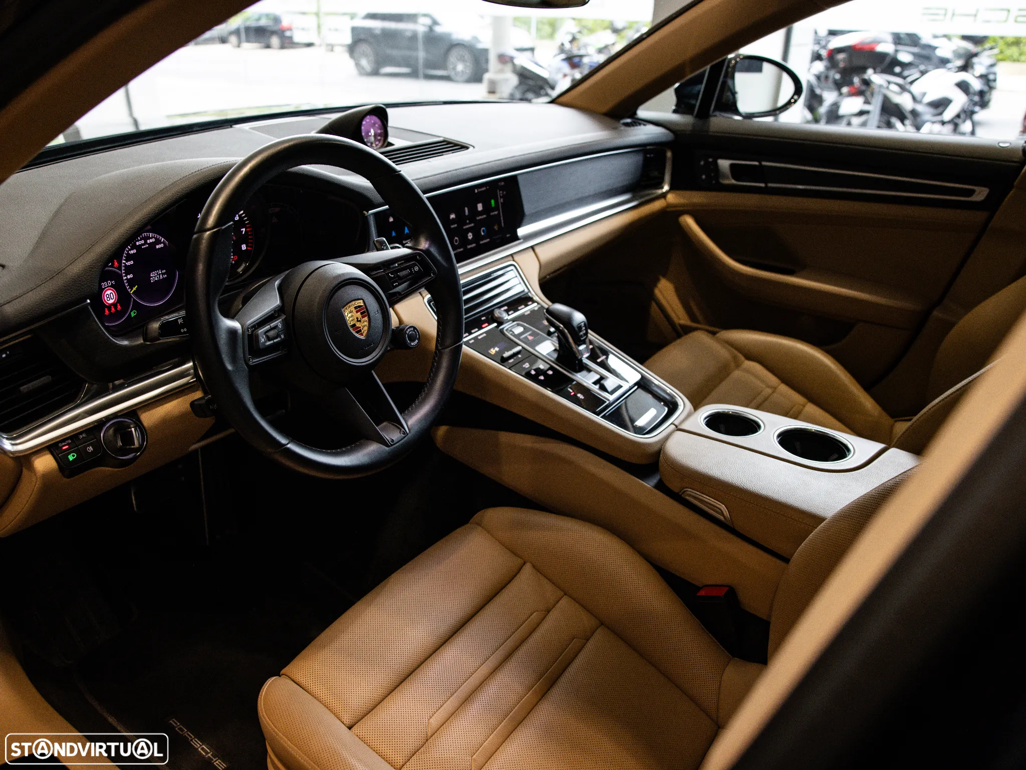 Porsche Panamera Sport Turismo 4 E-Hybrid Platinum Edition - 20