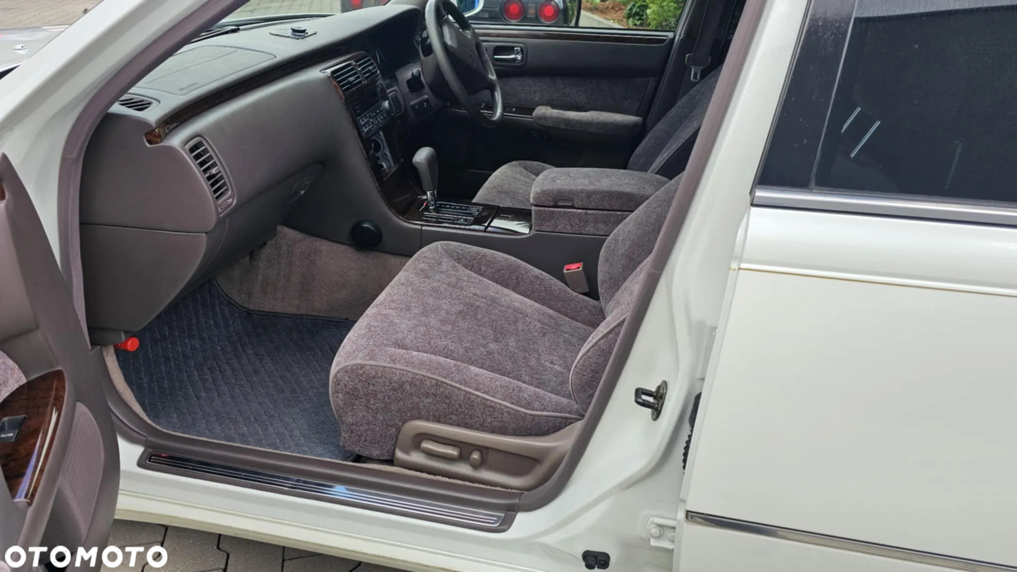 Nissan Inny - 12