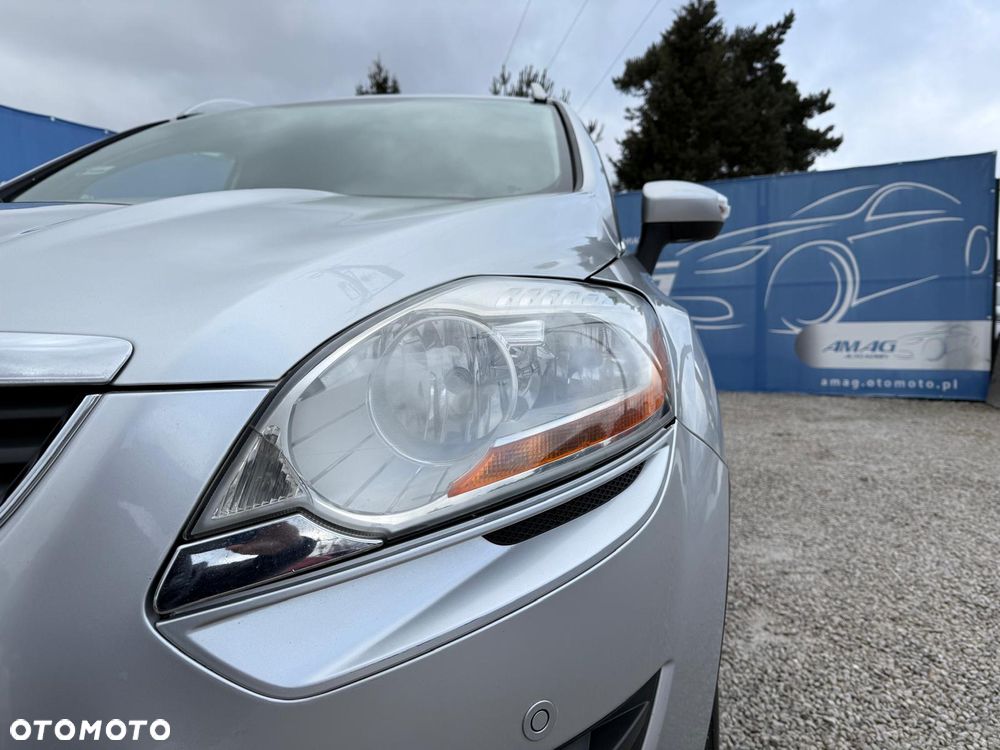 Ford Kuga 2.0 TDCi Trend - 10