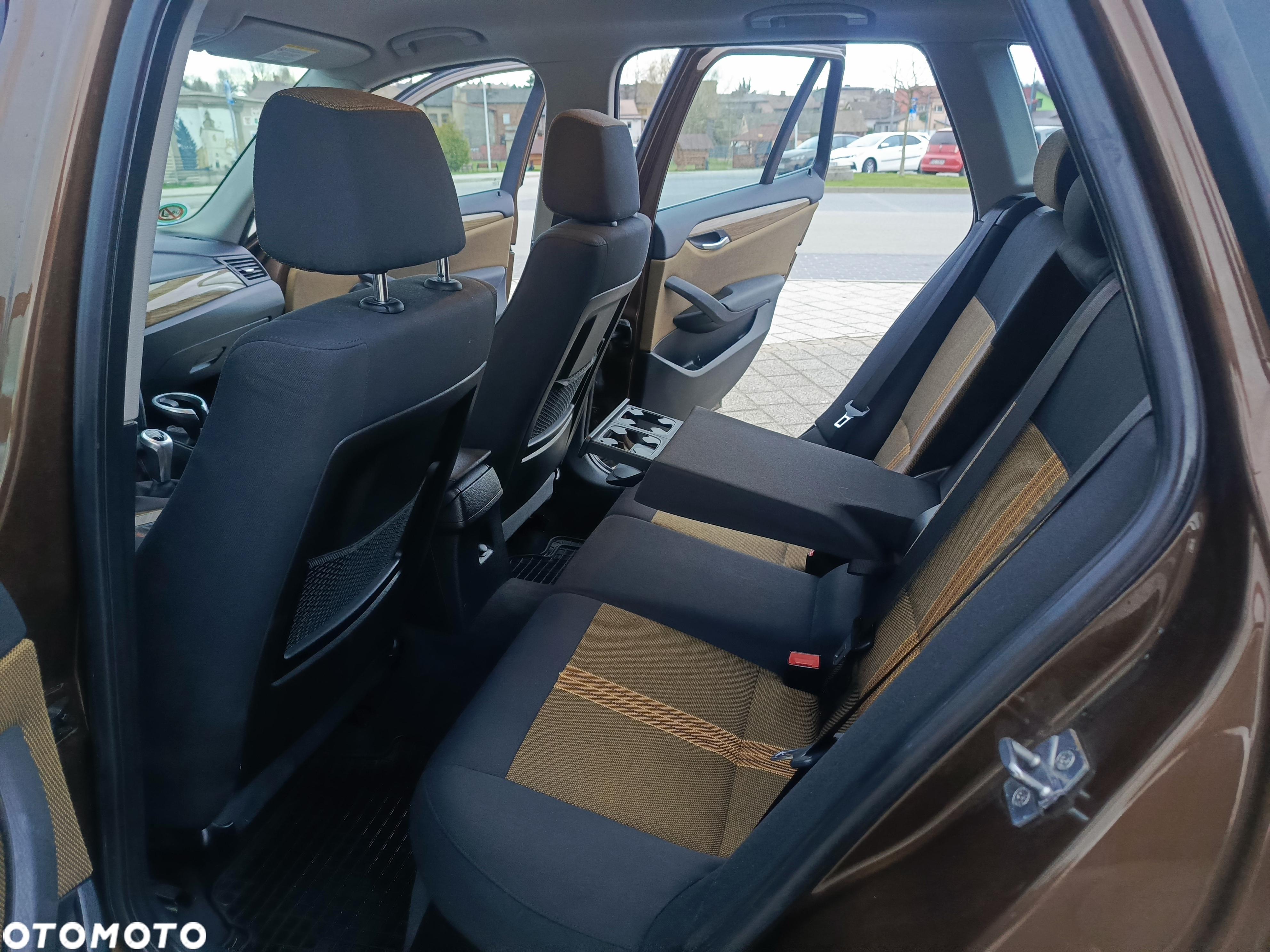 BMW X1 sDrive20d - 13