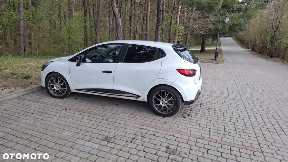 Renault Clio - 3
