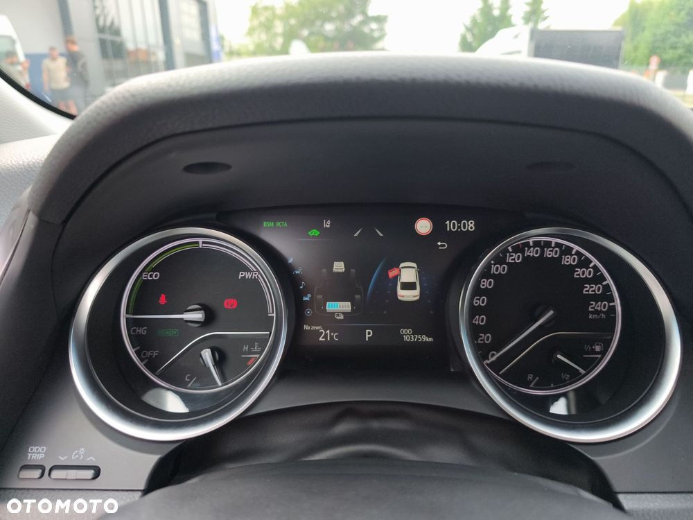 Toyota Camry 2.5 Hybrid Executive CVT - 18