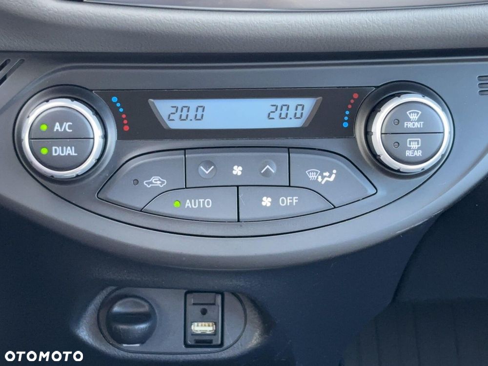 Toyota Yaris - 21