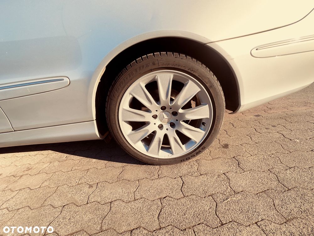 Mercedes-Benz CLK 320 CDI 7G-TRONIC Elegance - 8