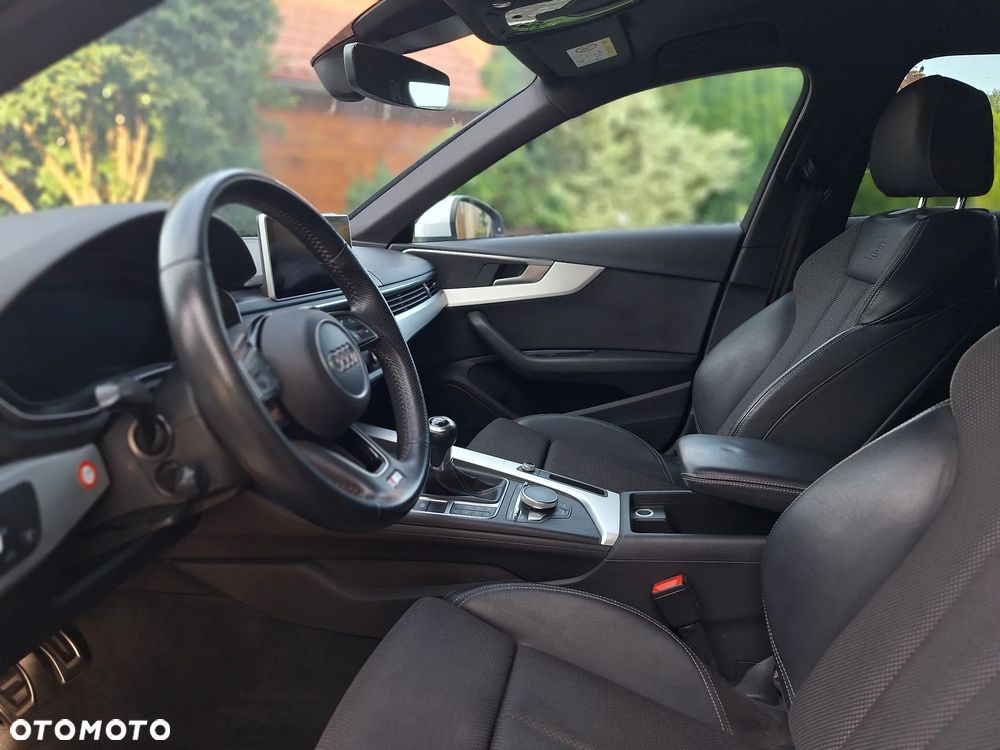Audi A4 Avant 2.0 TDI - 14