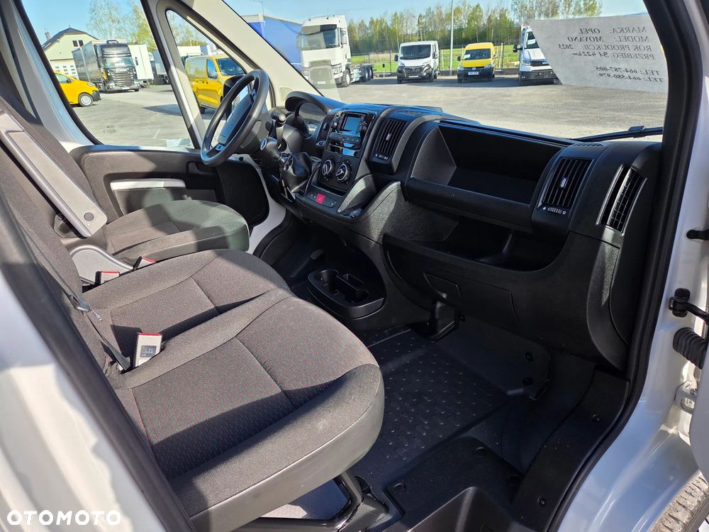 Opel Movano 2.2 DIESEL MultiCab L2H1 - 24