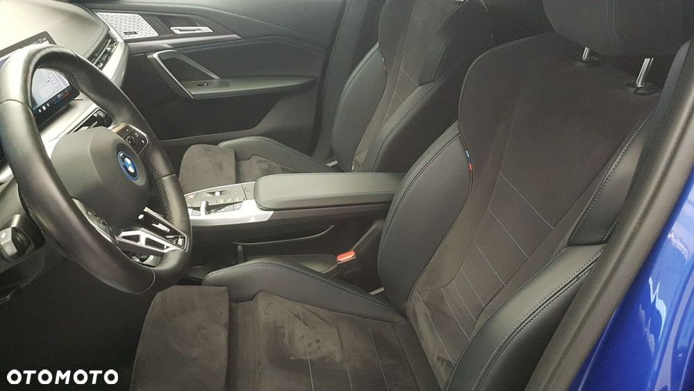 BMW iX1 - 17