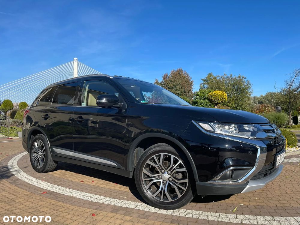 Mitsubishi Outlander - 30