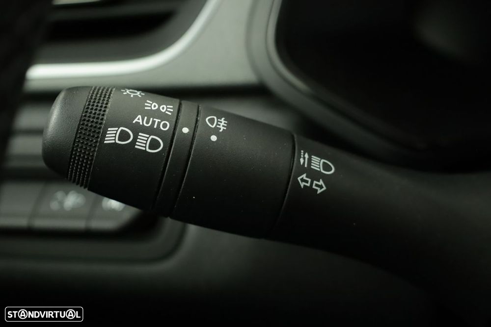Renault Captur 1.0 TCe Techno - 17
