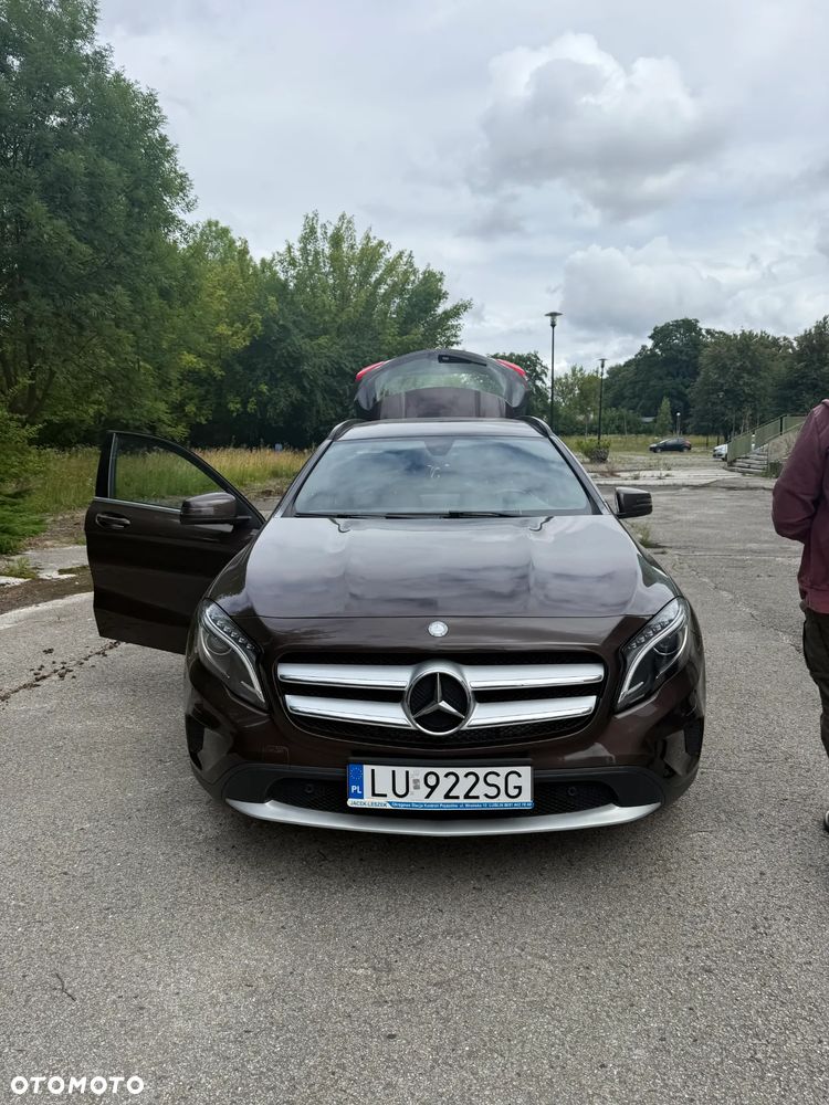 Mercedes-Benz GLA - 3