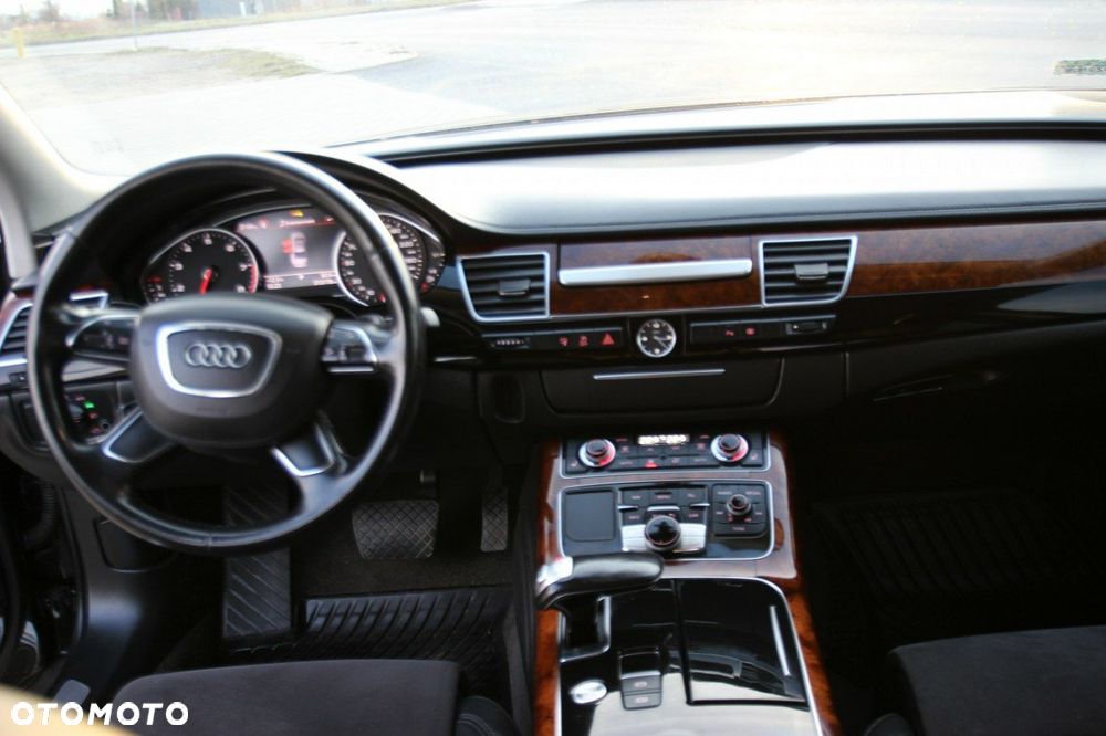 Audi A8 4.2 FSI L Quattro - 14