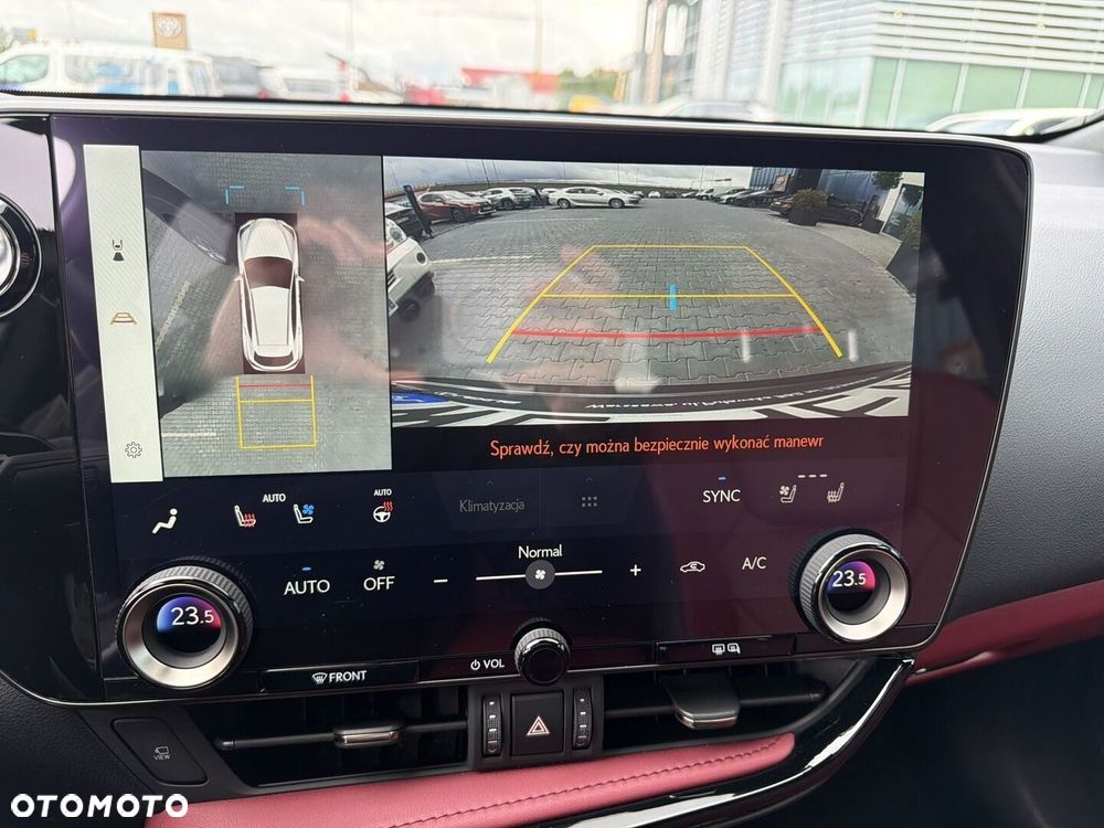 Lexus NX 350h Omotenashi AWD - 28
