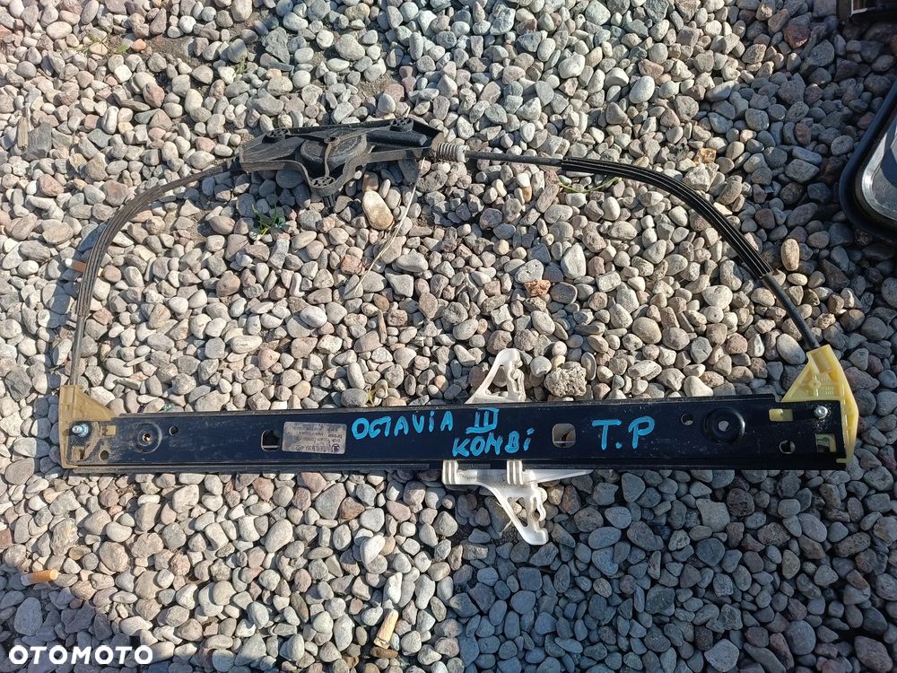 OCTAVIA III MECHANIZM PODNOŚNIK  SZYBY PRAWY TYŁ 5E0839462 - 1