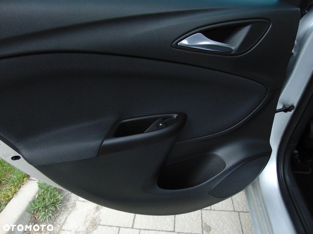 Opel Astra 1.4 Turbo Active - 20