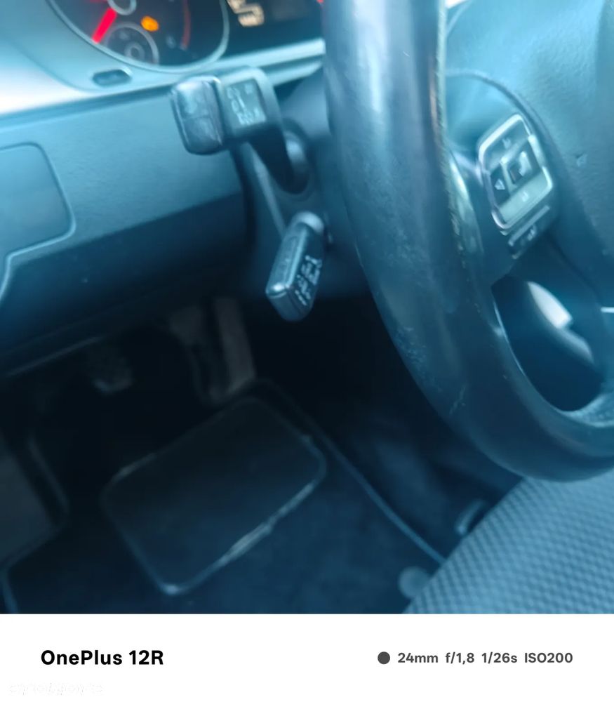 Volkswagen Passat Variant 1.6 TDI BlueMotion - 25