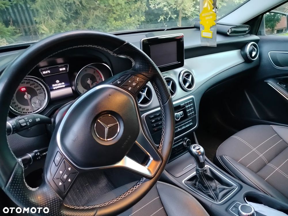 Mercedes-Benz GLA 200 (CDI) d Style - 10
