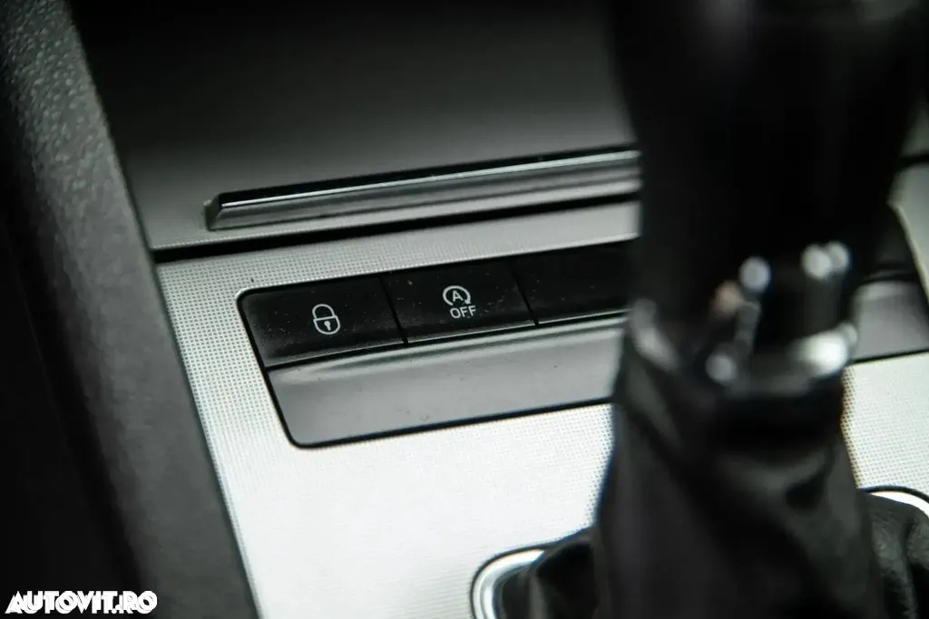Skoda Octavia 2.0 TDI DSG Selection Plus - 24