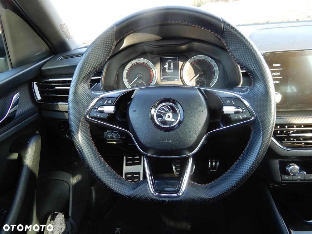 Skoda Kamiq 1.5 TSI Monte Carlo DSG - 13