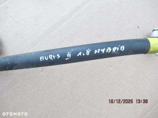 przewody klimatyzacji 1.8 toyota auris ii hybryda - 2