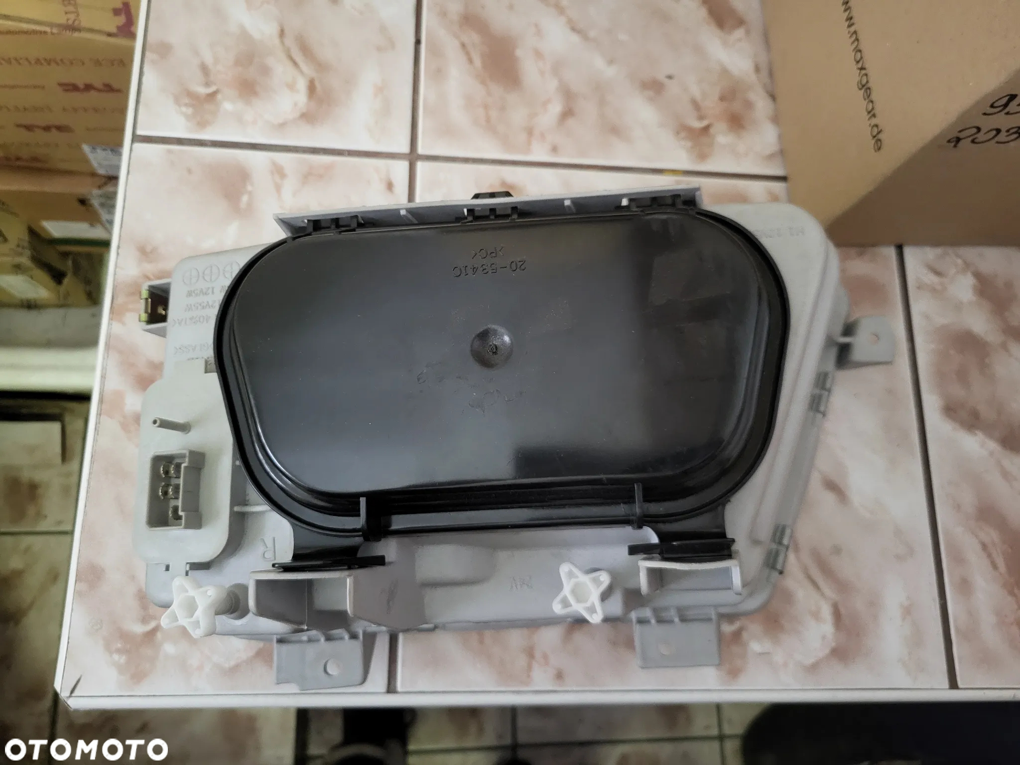 Reflektor Prawy lampa  (H1, pneumatyczny MERCEDES SPRINTER 901, 902, 903, 904, 905 01.95-04.00 z światełm przeciwmgłowym - 2