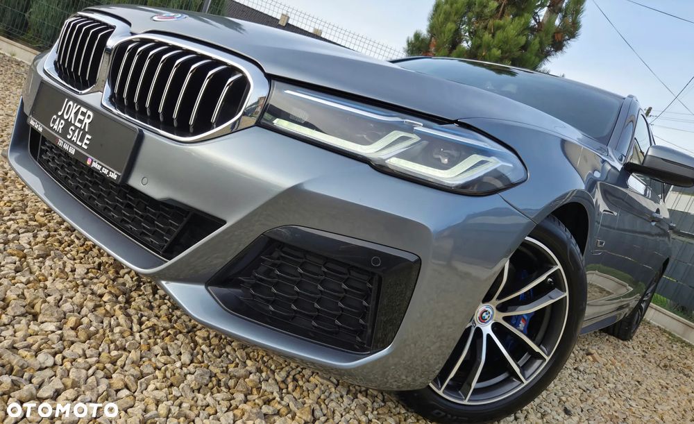 BMW Seria 5 520e M Sport sport - 2