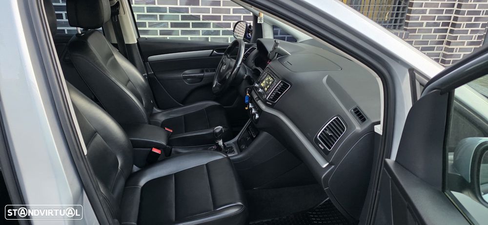VW Sharan - 24