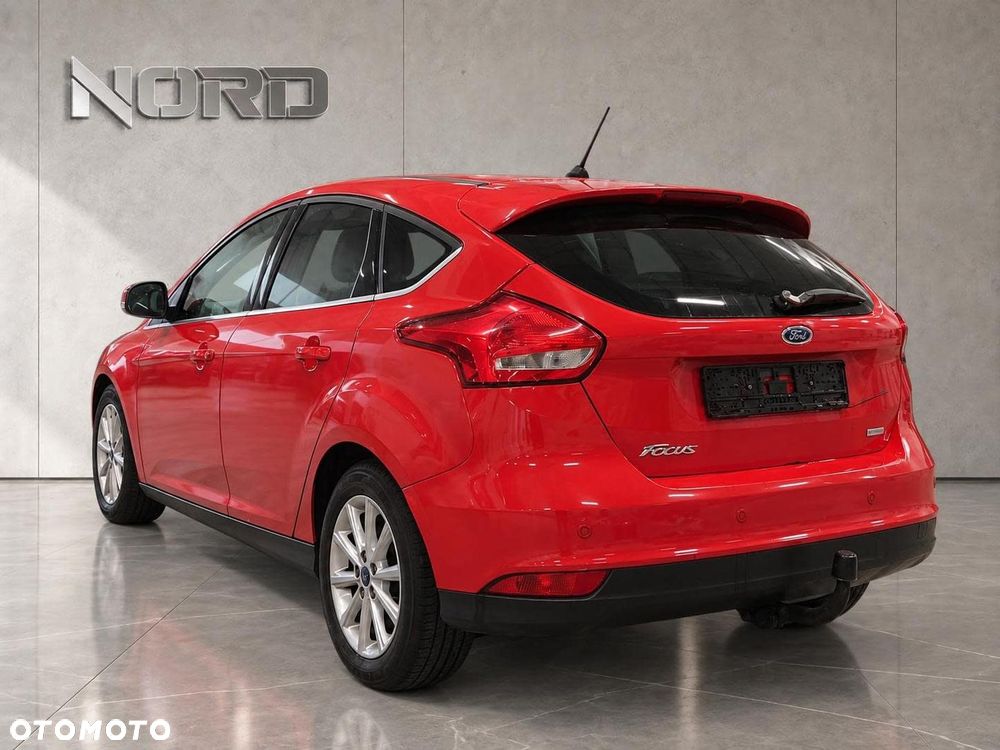 Ford Focus 1.0 EcoBoost Titanium - 5